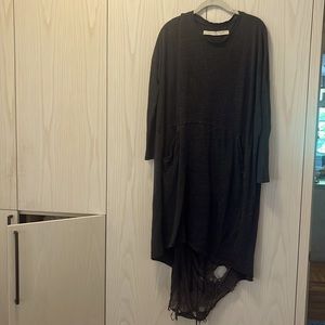 Raquel Allegra Gray Casual Midi Dress Size 1